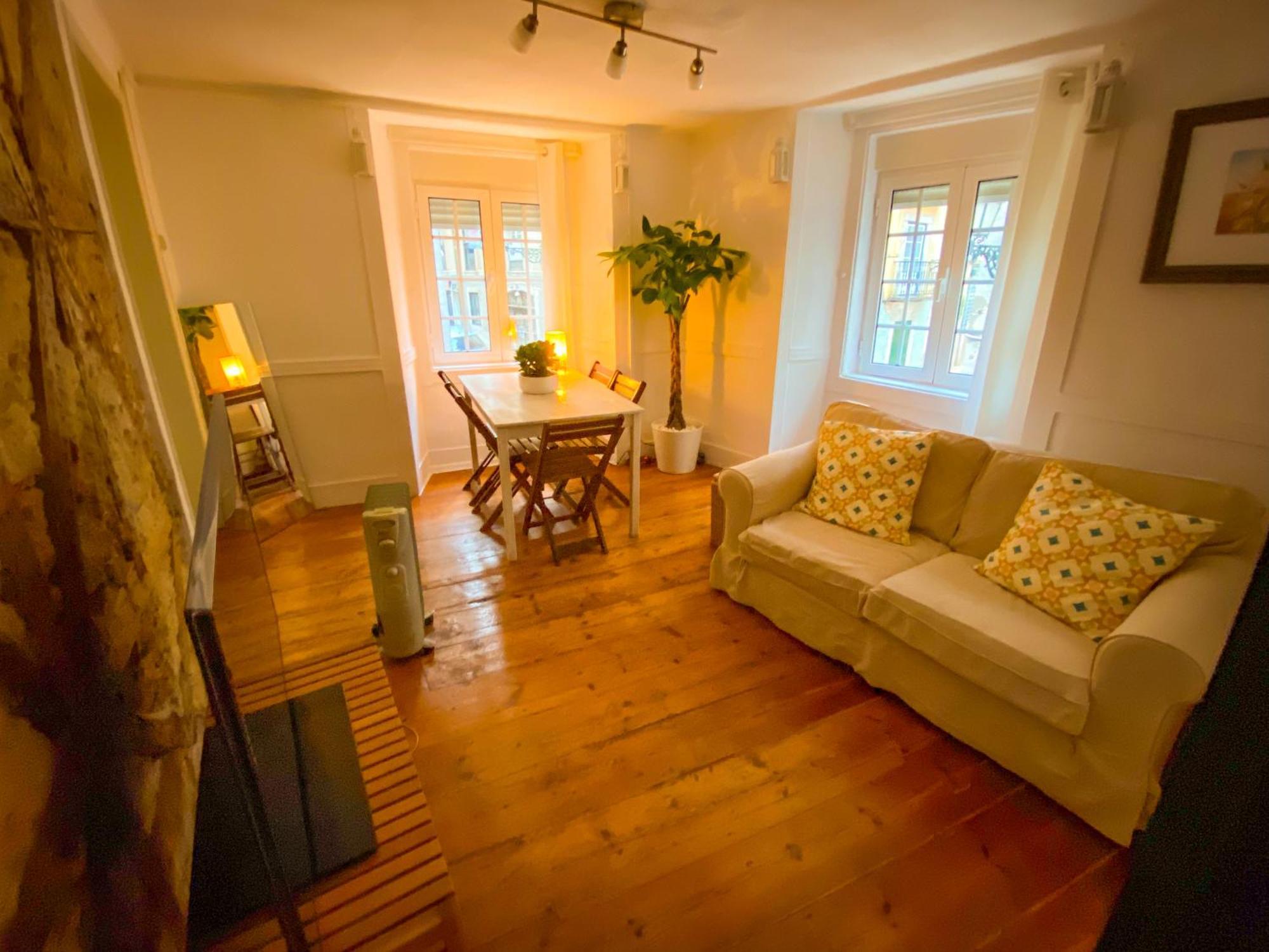Charming Bairro Alto 2-bedroom Escape Apartment Lisbon